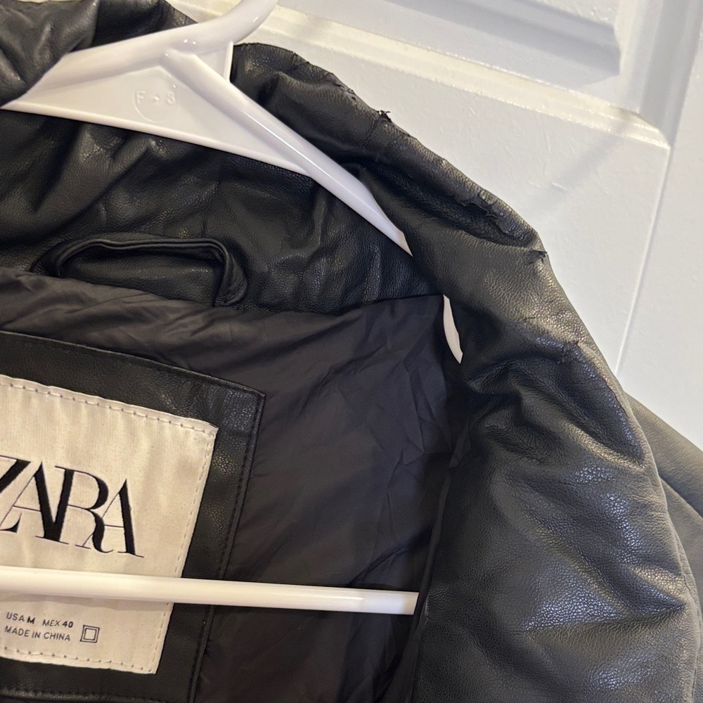 Zara Black Faux Leather Puffer Jacket Size M - Picture 4 of 4